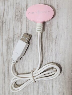 Clarisonic PBL6225 Magnetic Charger USB 27RH, Input: 5V 0.5A, Pink Smart Profile